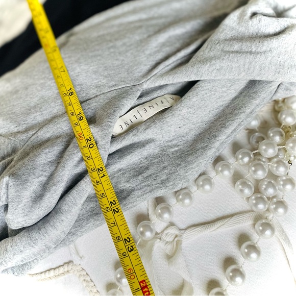 A FINE LINE | S | Crop Raw Hem Hoodie Pullover Bell Striped Colorblock Trim Top - Picture 9 of 16